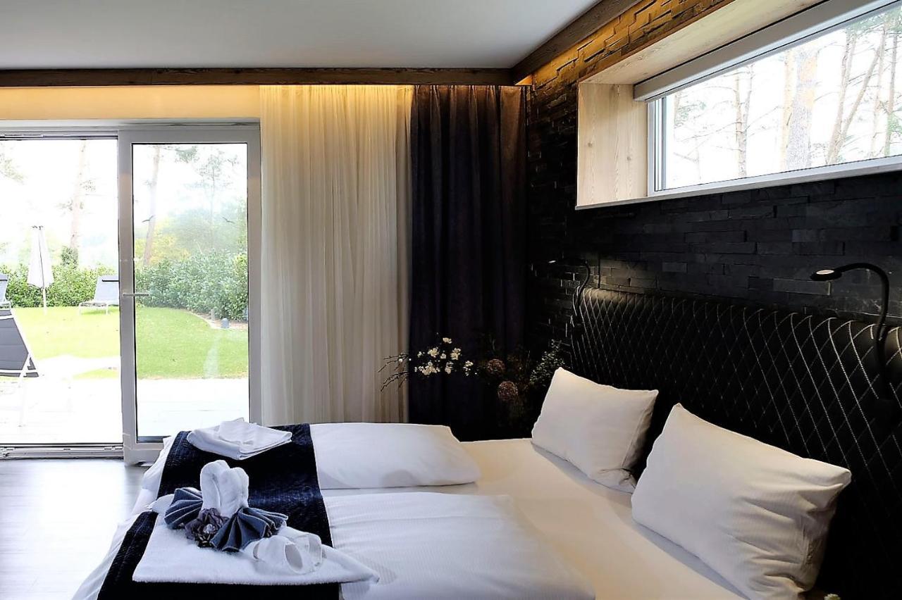 Art&Galerie Hotel Lenz Plauer See Fuenfseen Exterior foto
